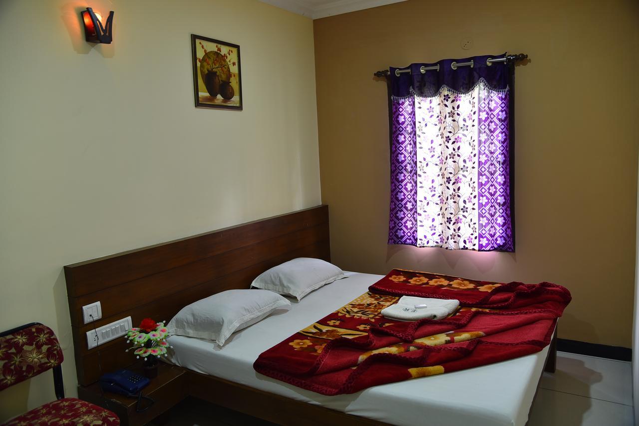 Ezhil Residency Hotel Kodaikanal Eksteriør billede